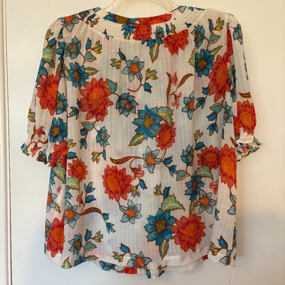 Rose + Olive XL smocked floral short sleeve tunic top - Picture 2 of 6